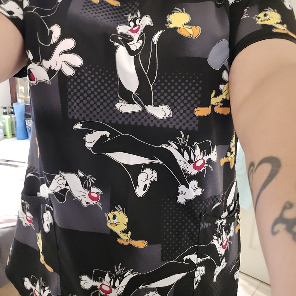 Looney Tunes Scrub Top